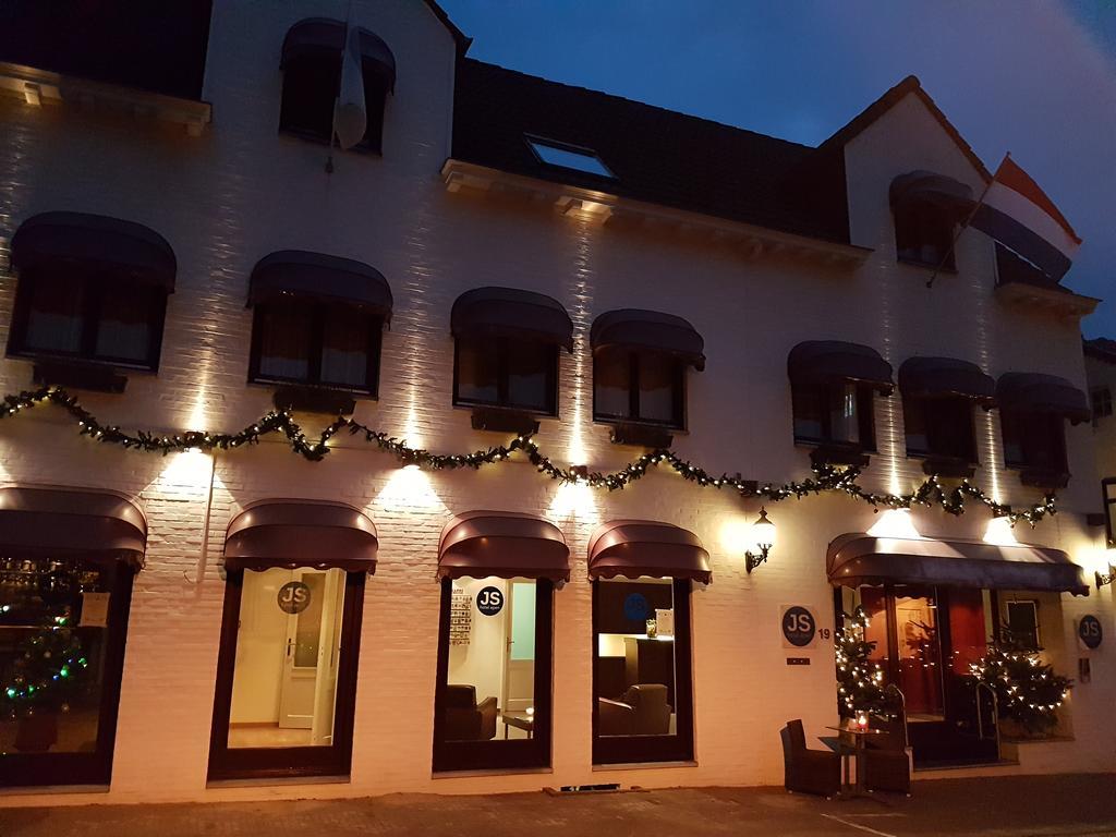 Js Hotel Epen Ngoại thất bức ảnh